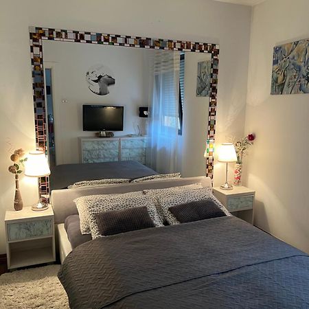 Apartment Sweet Dreams-Close To Zoo,Dinamo Stadium And The City Center 자그레브 외부 사진